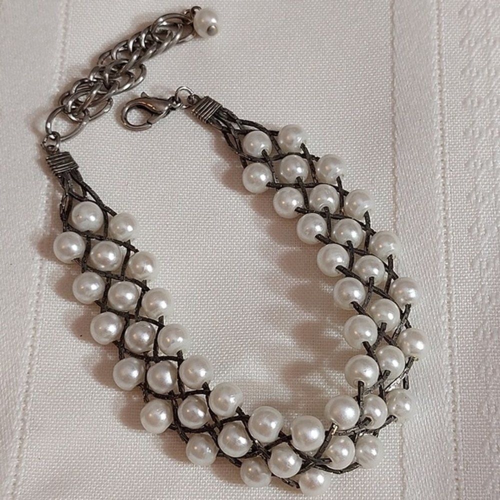 Vintage Unique Braided Faux Pearl Silver Tone Bracelet - Picture 2 of 5